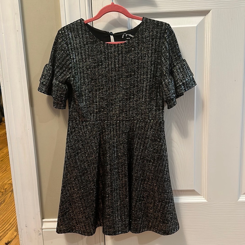 Girls art class size M (7/8) black shiny dress